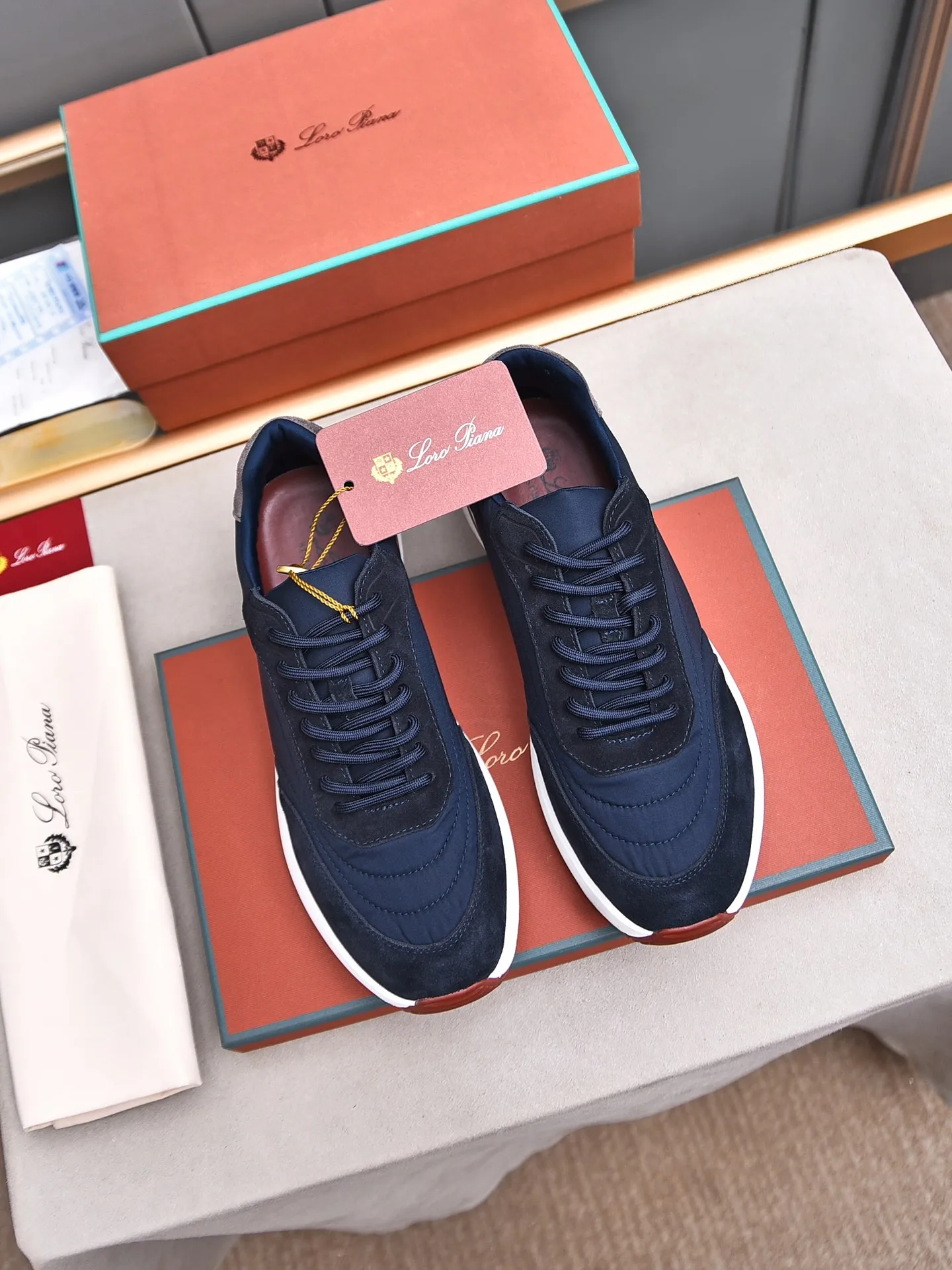 Men's shoes 💰460 LP new product on sale Loro Piana sports shoes｜Made with top-layer frosted and imported waterproof fabrics｜Comprehensive one-to-one restoration of the counter process｜Installed with original molded rubber three-color combination craft outsole｜Size: 39-44 (customized at 45.46)
